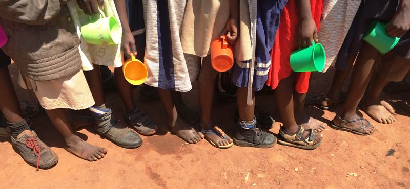 teach in Uganda